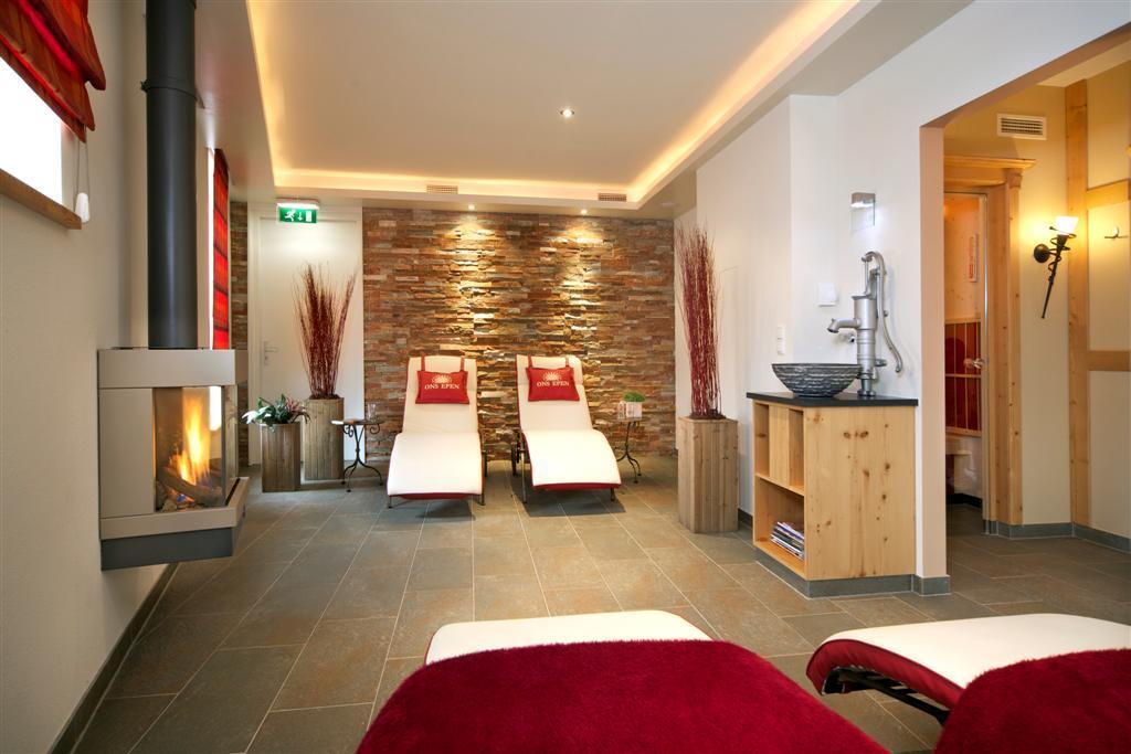 Aparthotel Ons Епен Екстер'єр фото