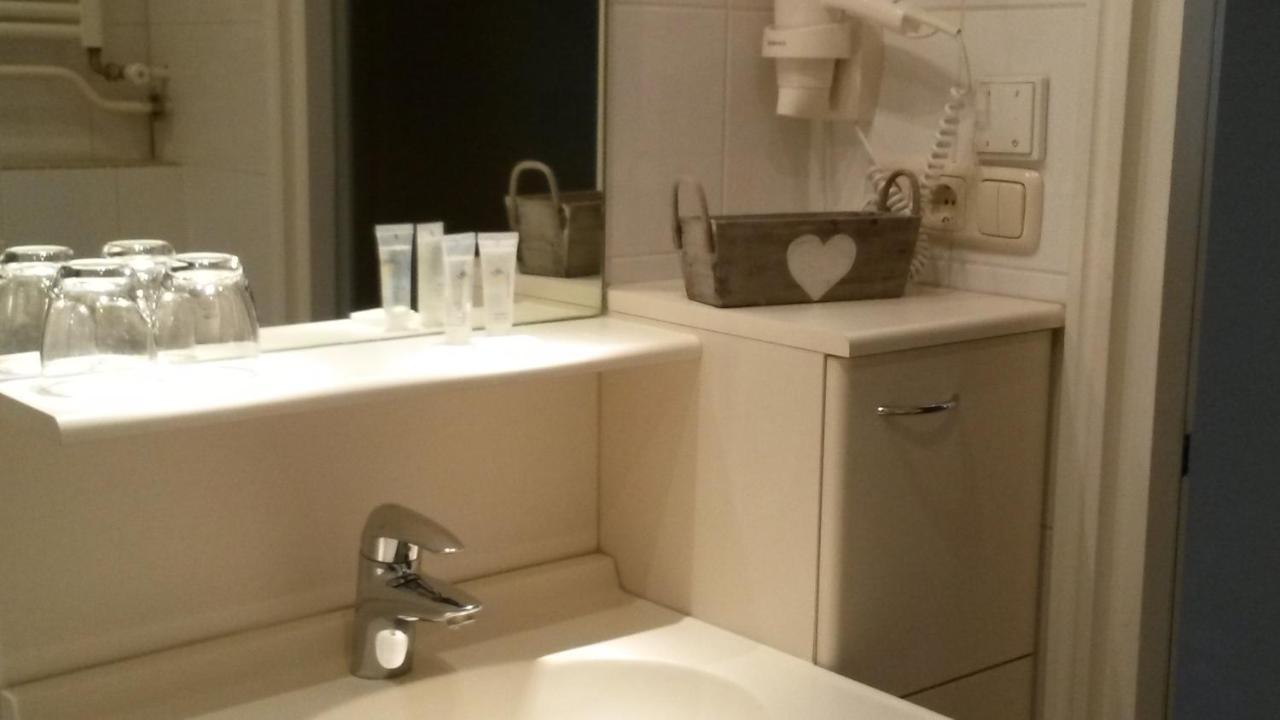 Aparthotel Ons Епен Номер фото